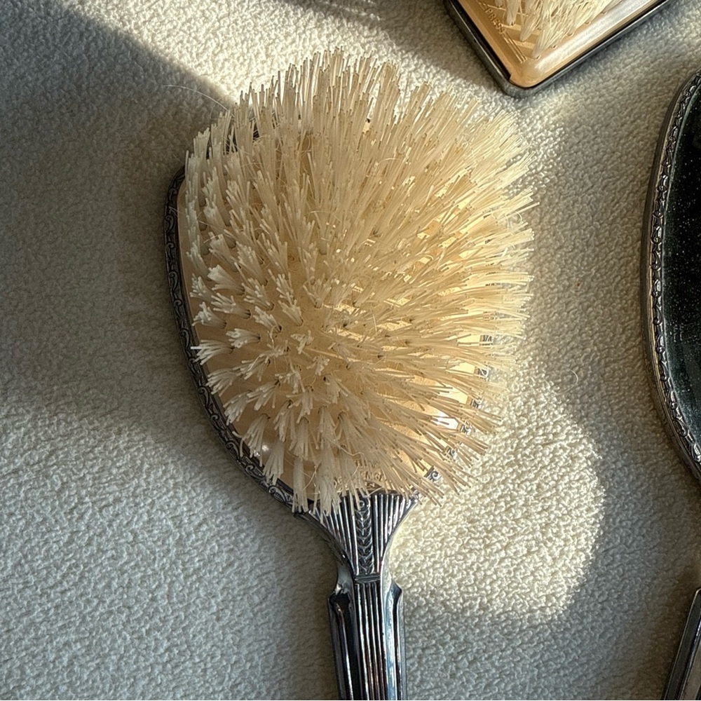 Vintage Silver-Tone Floral Hand Mirror & Brush Set - Picture 3 of 12
